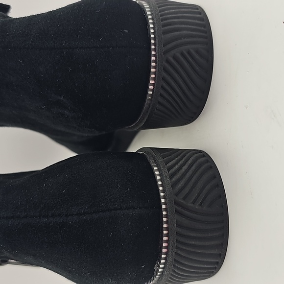 L'Amour des Pieds Jaidly Bootie Ankle Boots Size 7 Black Suede Comfort - Picture 5 of 9